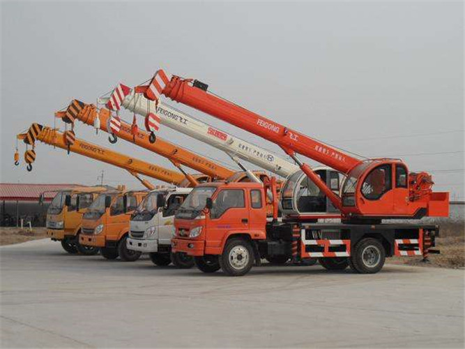 陵水县设备出现故障导致停工，怎么处理？是否有备用设备替换？